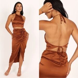 Mabel x Petal & Pup | NWT Angelique Cognac Open Back Satin Matching Set Size M